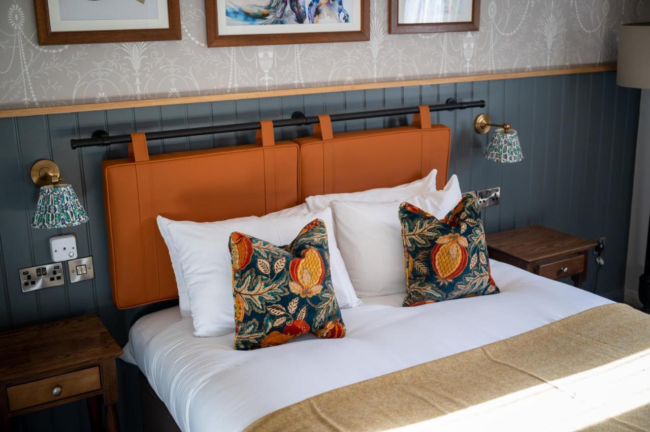 Ely Hotel By Chef & Brewer Collection 坎伯利 外观 照片