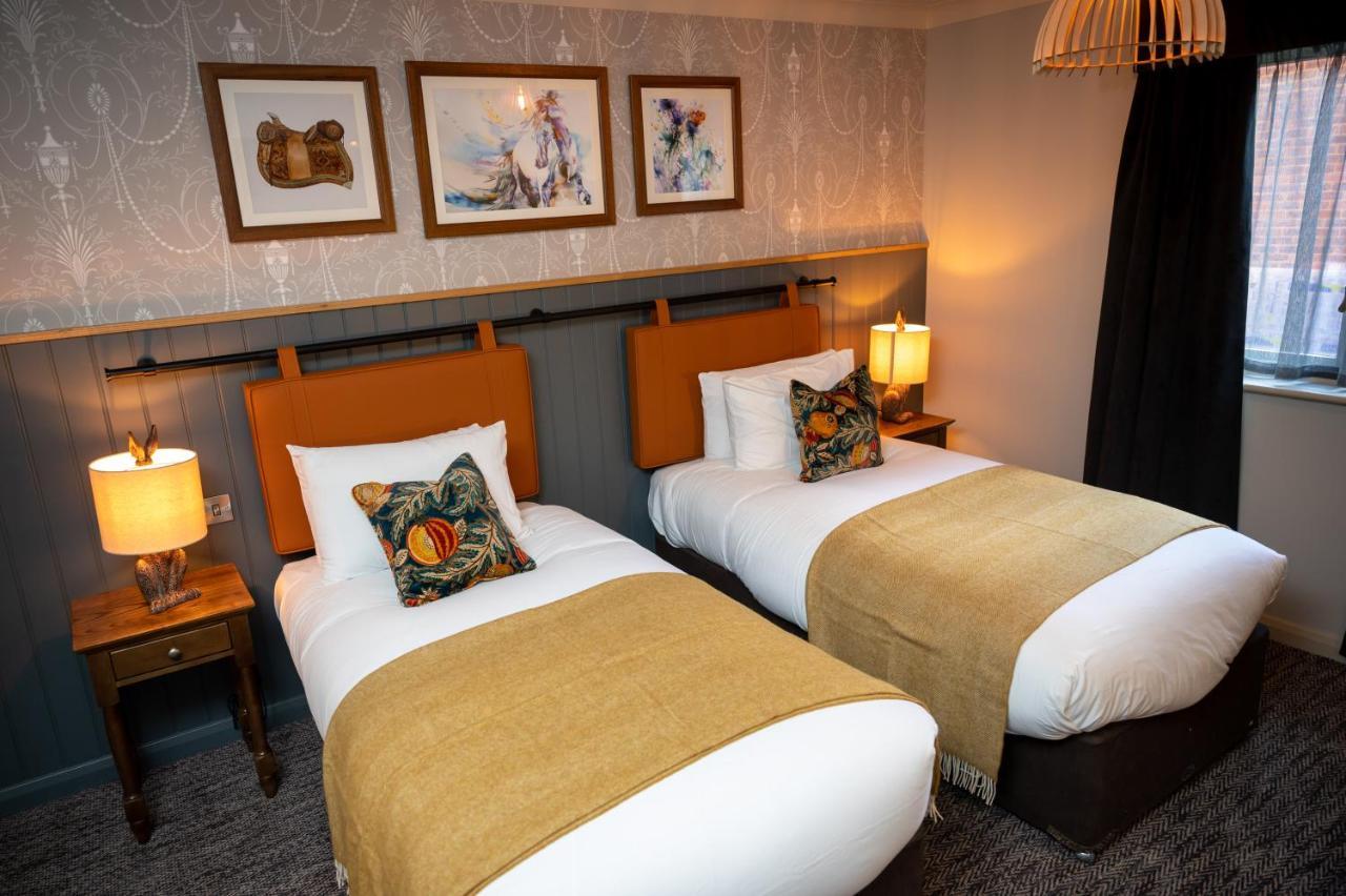 Ely Hotel By Chef & Brewer Collection 坎伯利 外观 照片