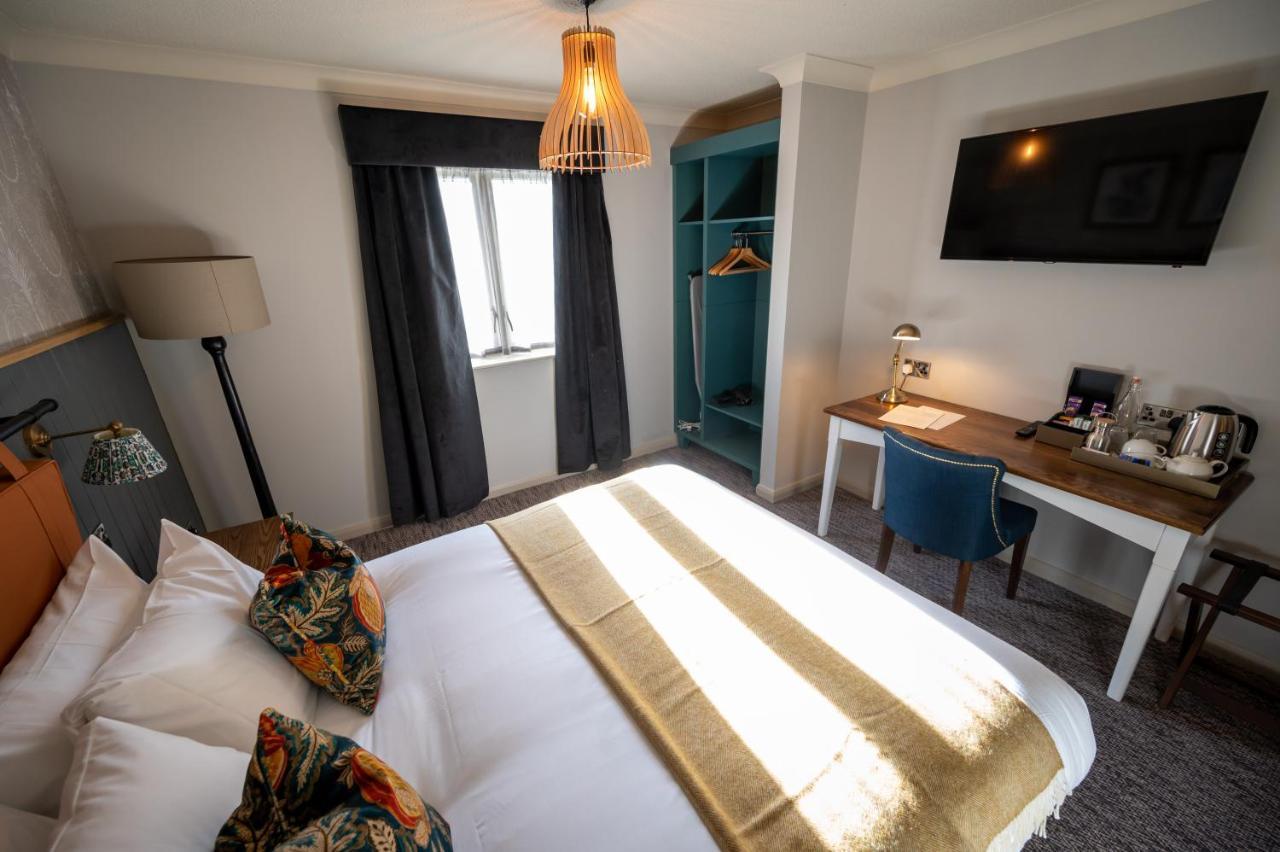 Ely Hotel By Chef & Brewer Collection 坎伯利 外观 照片